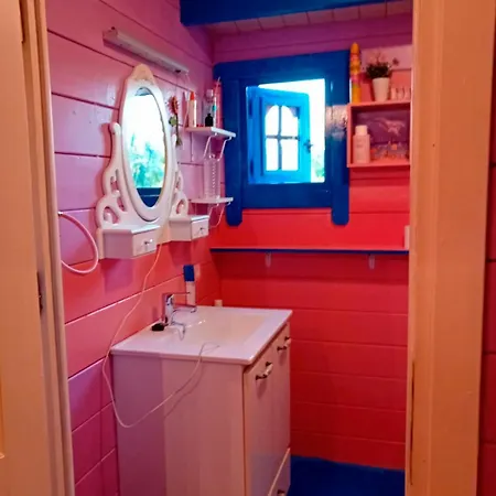 Casa De Madera Piscina En Roche Holiday home