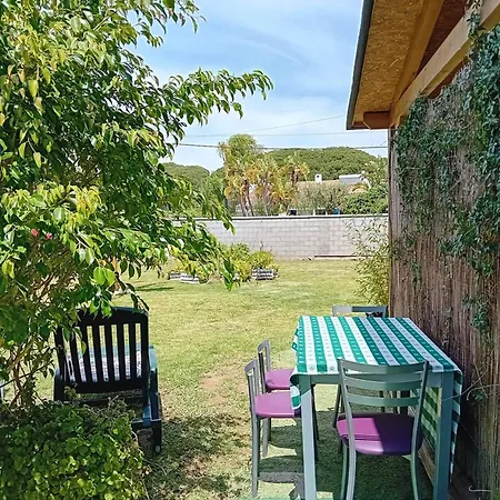 Holiday home Casa De Madera Piscina En Roche
