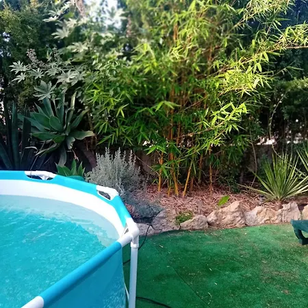 Casa De Madera Piscina En Roche Holiday home