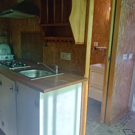 Casa De Madera Piscina En Roche Holiday home *